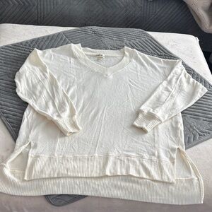 Derek Heart Cream V-Neck Sweater for women soft v-neck